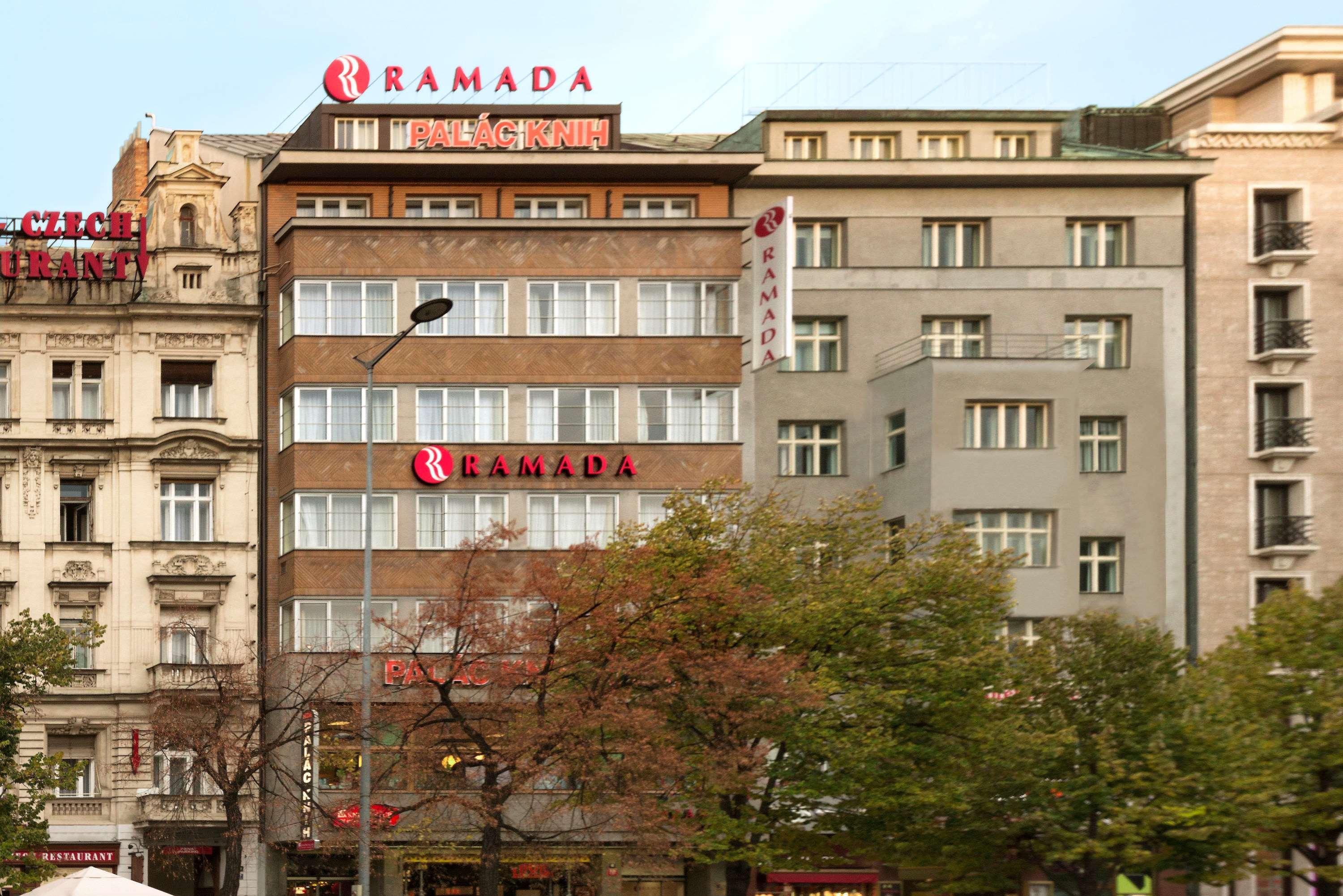 Ramada Prague City Centre Екстер'єр фото